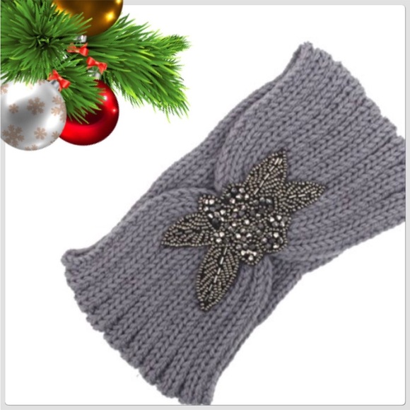 NWT Warm Gray Rhinestone Medallion Headband - Picture 3 of 4